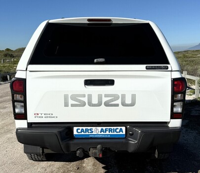 Isuzu
