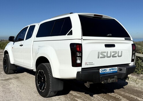 Isuzu