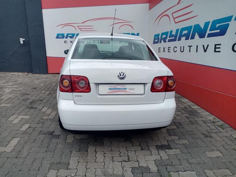 Volkswagen | Polo Sedan my17