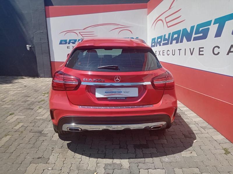 Mercedes Benz | Gla