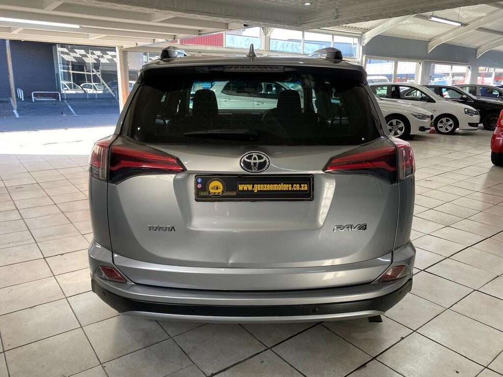 Toyota | Rav 4