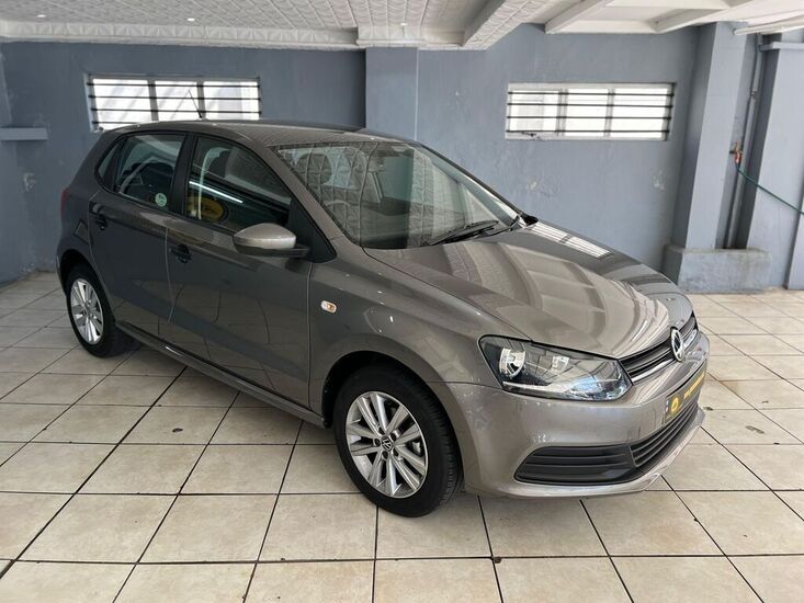 Volkswagen - Polo Vivo