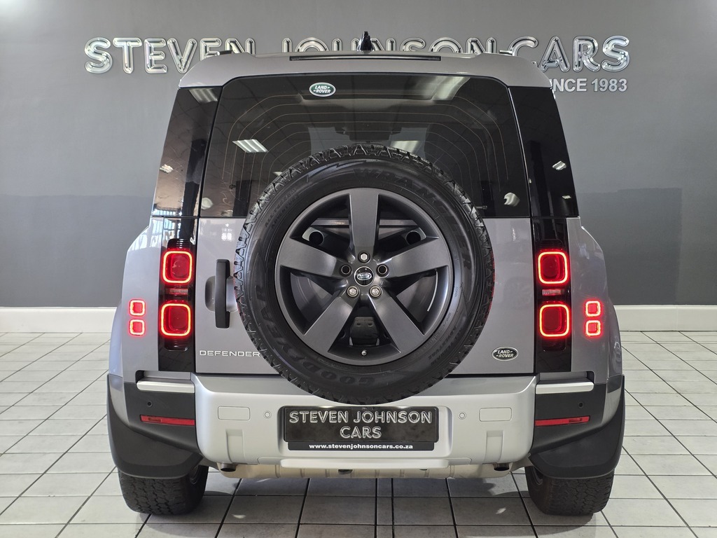 Land Rover | Defender